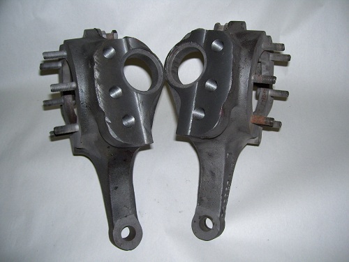 Dana 44 flat top steering knuckles